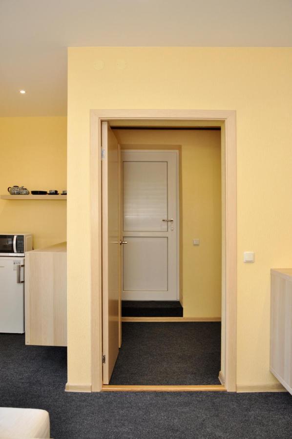 Riga City Center Quiet Apartment With Free Private Parking Extérieur photo