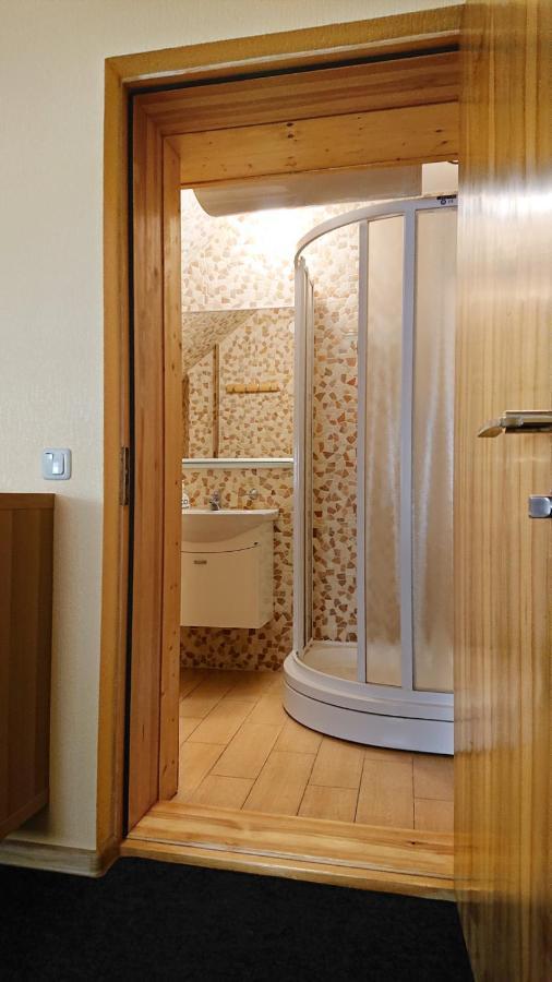 Riga City Center Quiet Apartment With Free Private Parking Extérieur photo